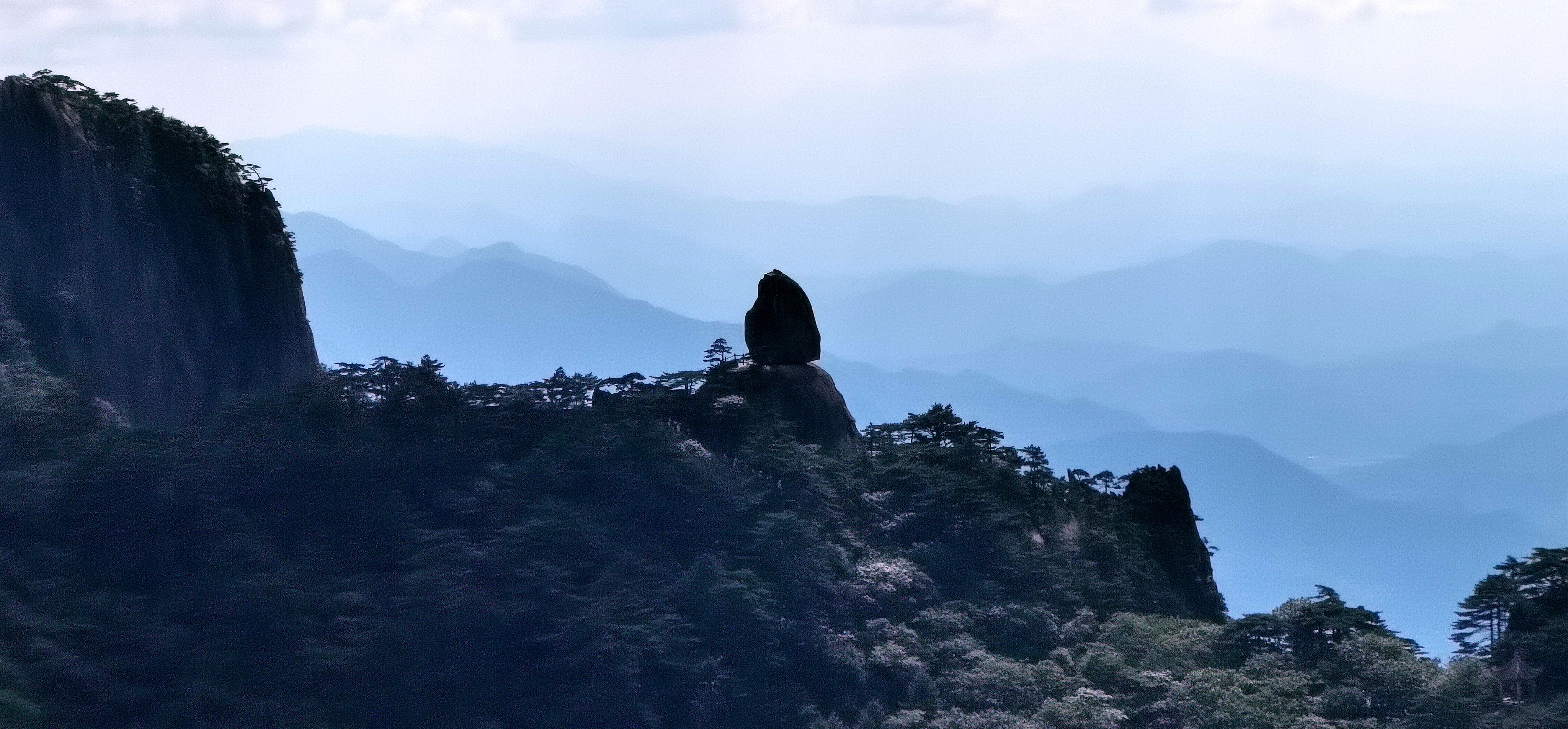 贪欲胜良知，上人不俗忧